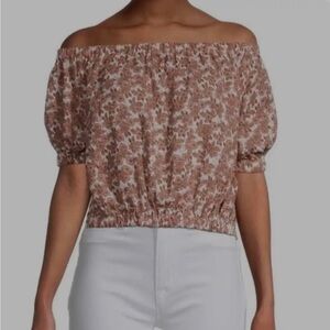 Cupcakes & Cashmere sz. Large Off-the-Shoulder Cropped Floral Brown Boho Top